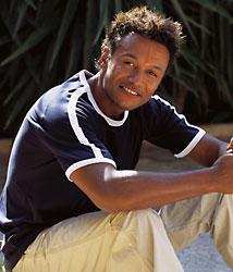 Slazenger Contrast Winner Raglan T-Shirt. 